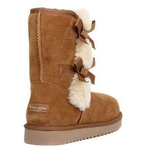 Kids  Uggs size 1